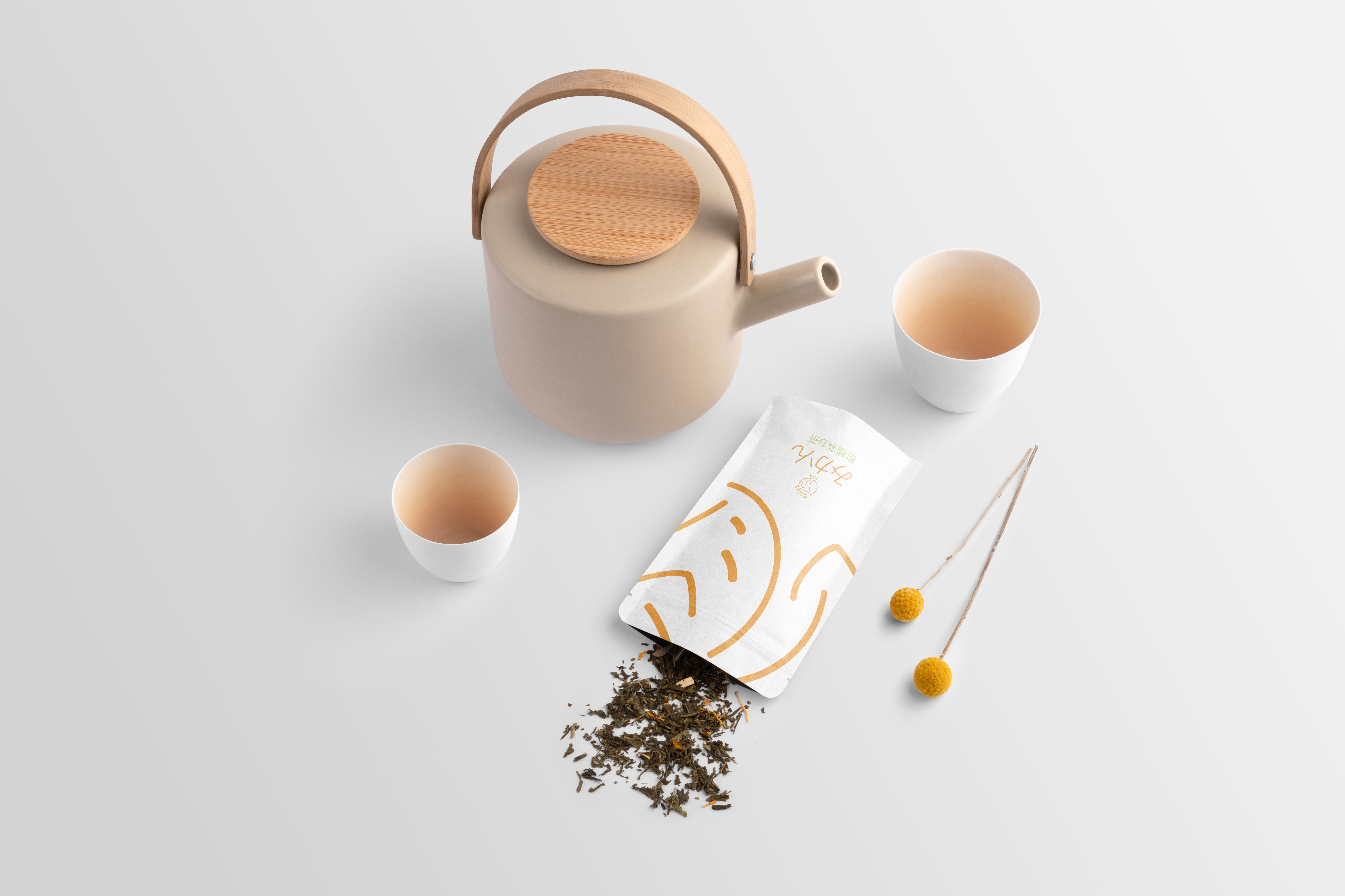 Packaging mockup for Orenji Teahouse (self-initiated)