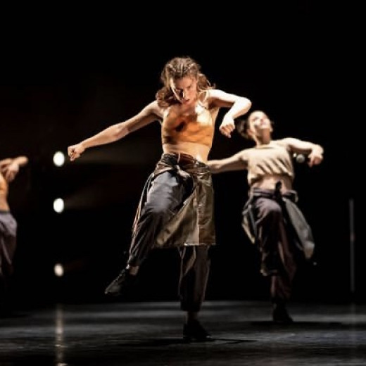 A picture from Speak Volumes by Alesandra Seutin with The National Youth Dance Company 2021-2022